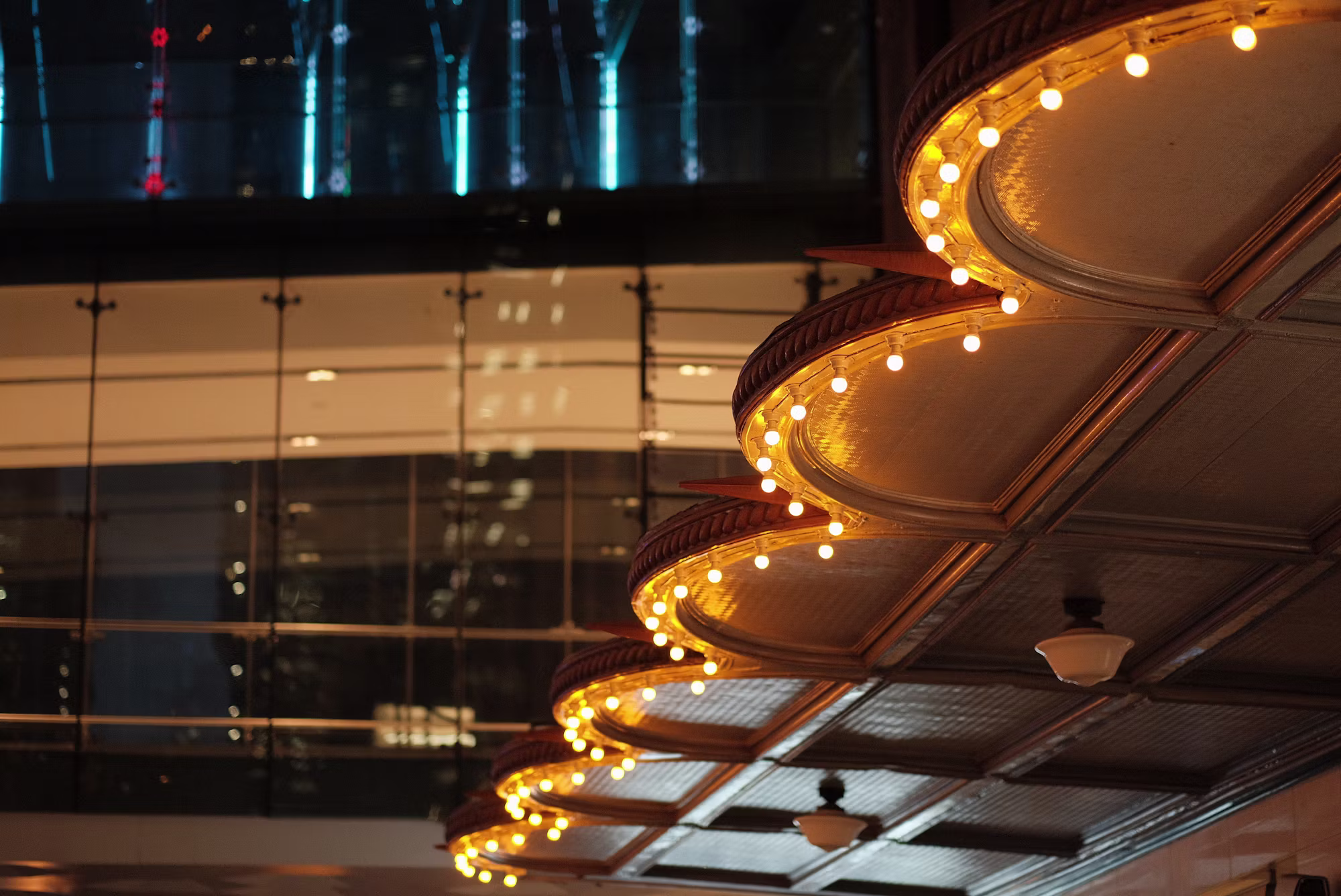 Navigating the New Age of Retail: Insights into Modern Shopping Trends